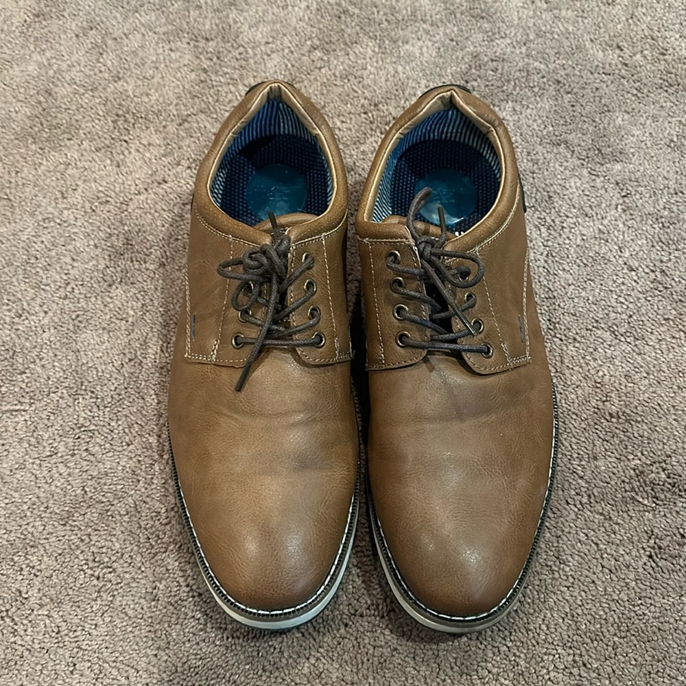 Men’s dress shoes